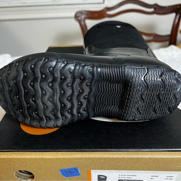 New Bogs Big Kids Black Classic High Pull On Rain Boots Wide sz 3 Y / 35 EU - Picture 8 of 12